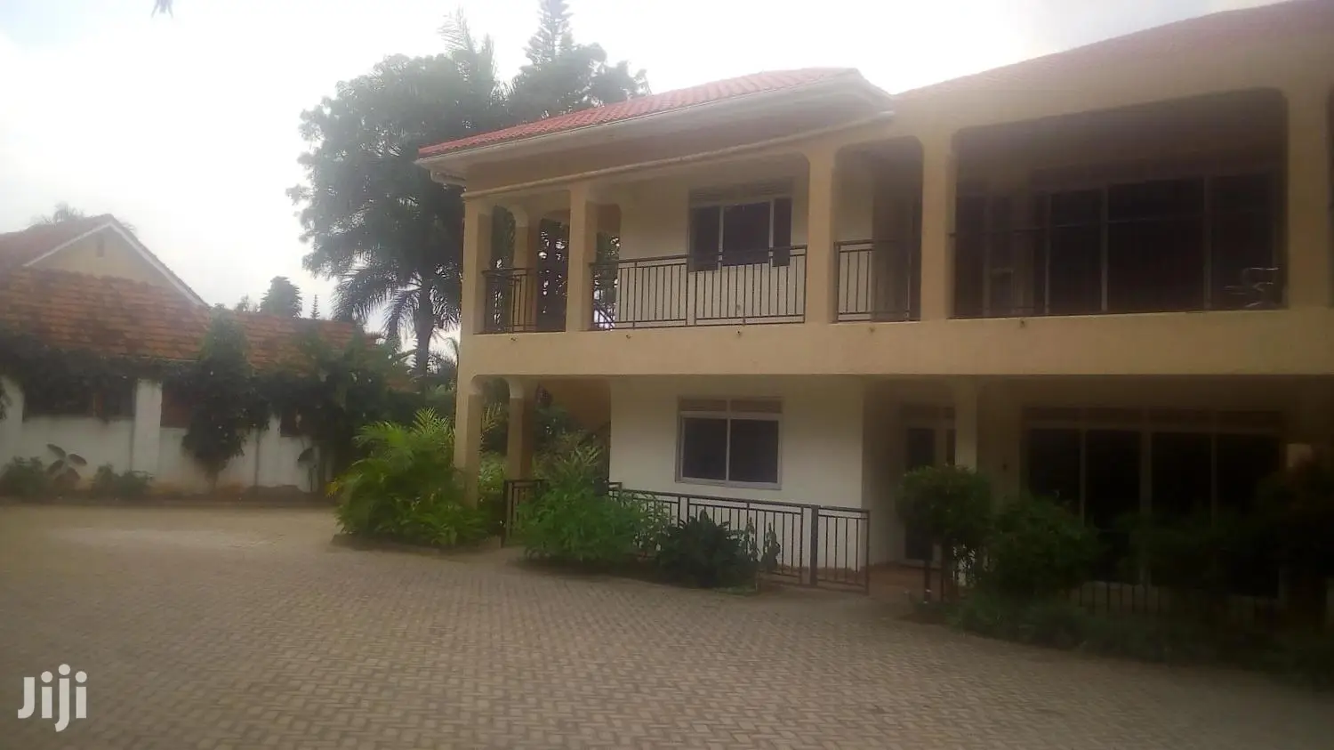 Office Space Center In Naguru For Rent