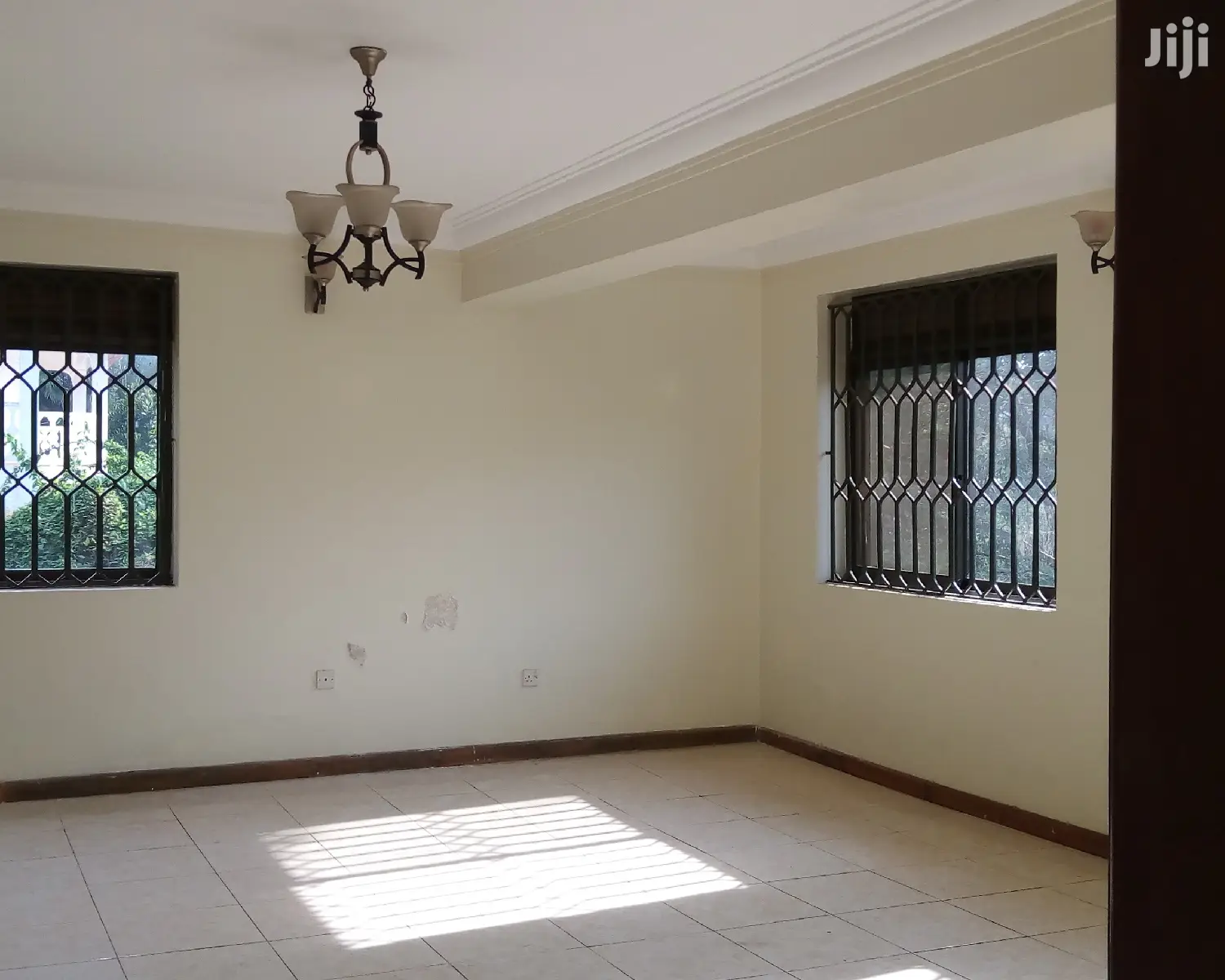 6 Bedroom House In Naguru For Rent