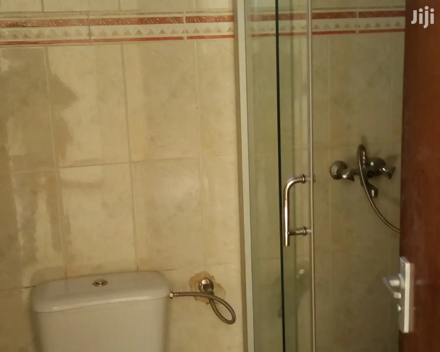 6 Bedroom House In Naguru For Rent