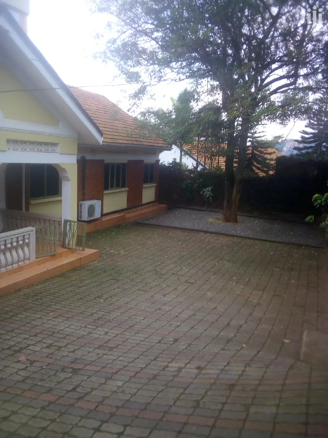 3 Bedroom Standalone House For Rent