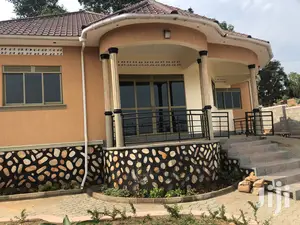 Kira Posh Bungalow on Sale