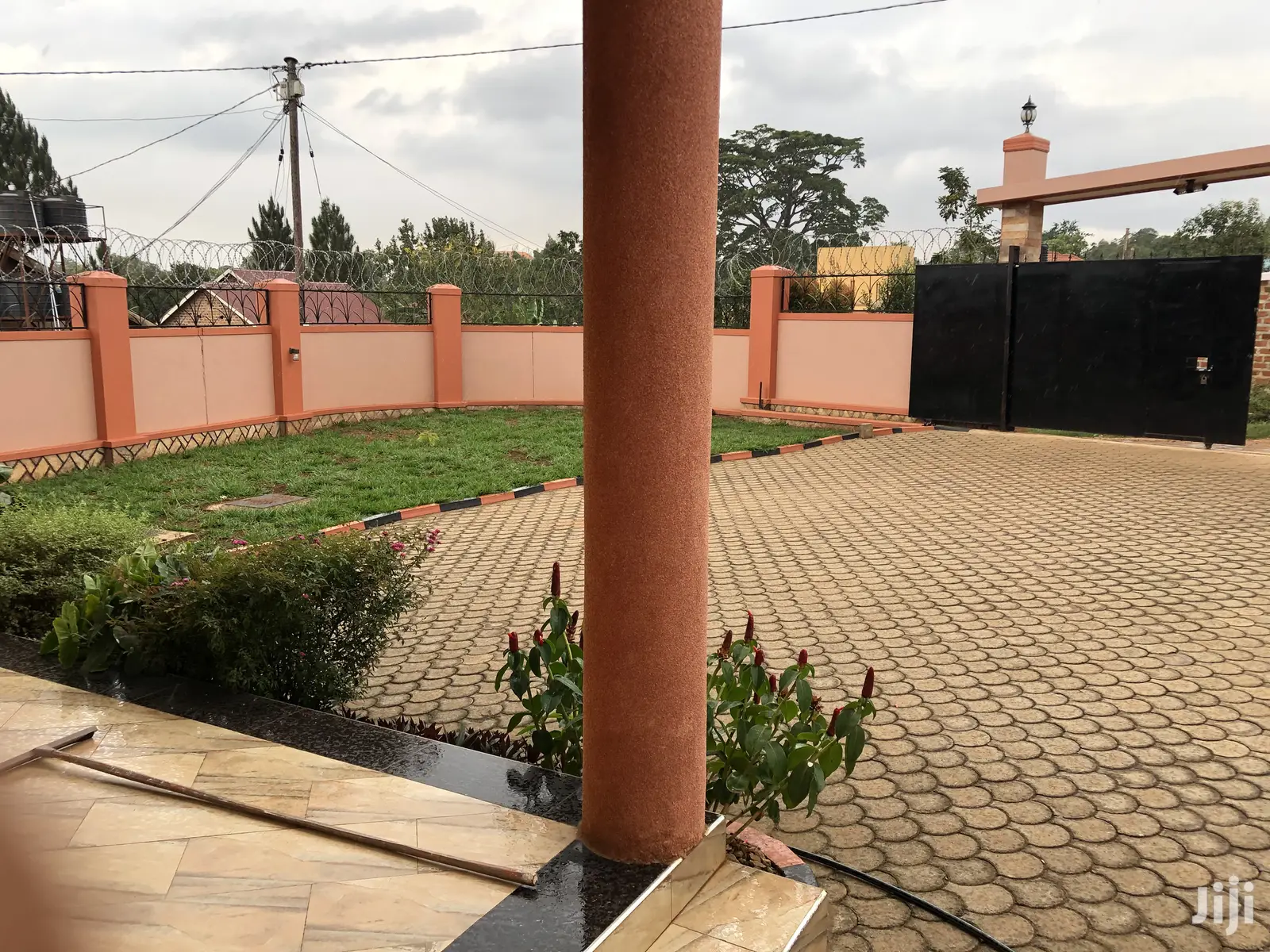 Kira Awesome Mansion on Sell