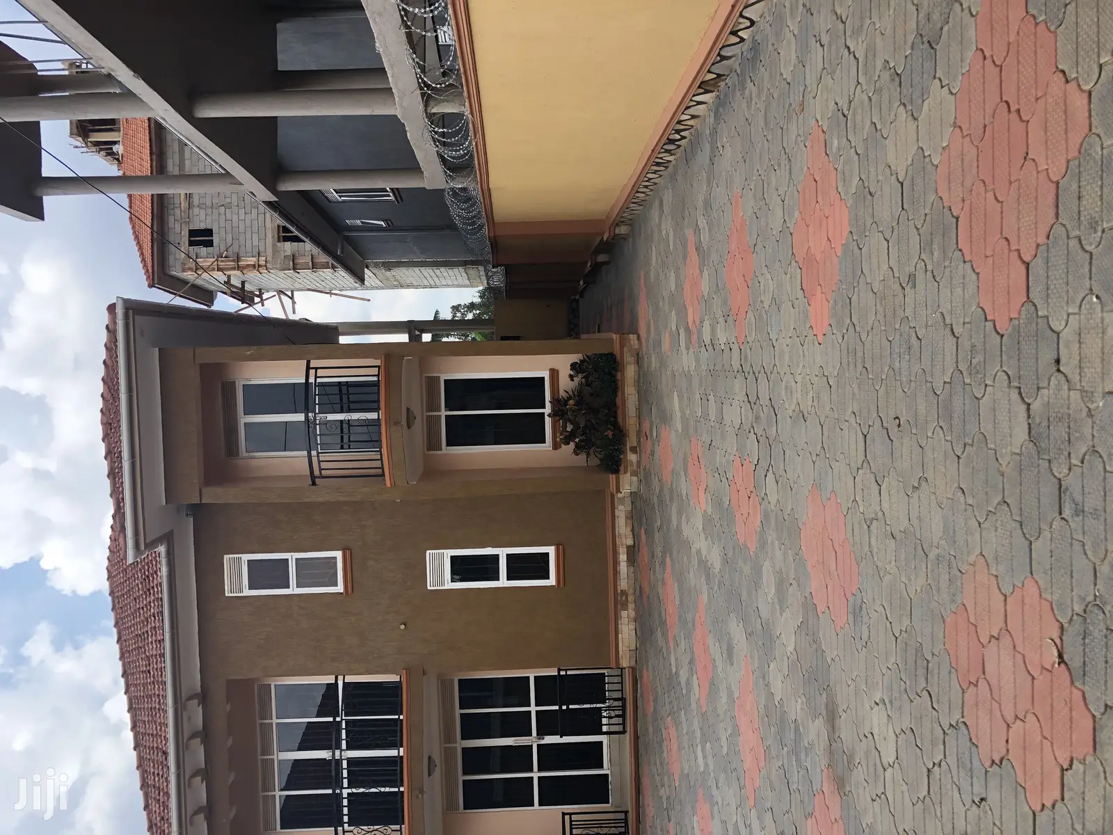 Kira Six Bedrooms Mansion on Sell