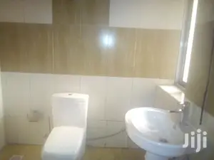 4 Bedroom Bungalow In Town For Rent