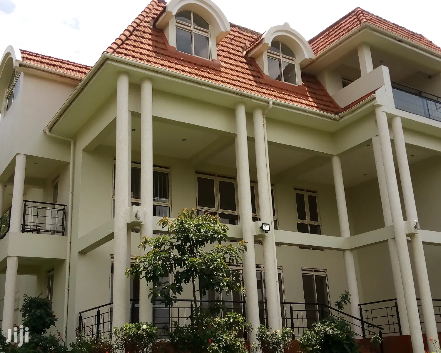 4bdrm Duplex in Fs Properties Ltd, Kampala for Rent