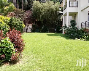 4bdrm Duplex in Fs Properties Ltd, Kampala for Rent