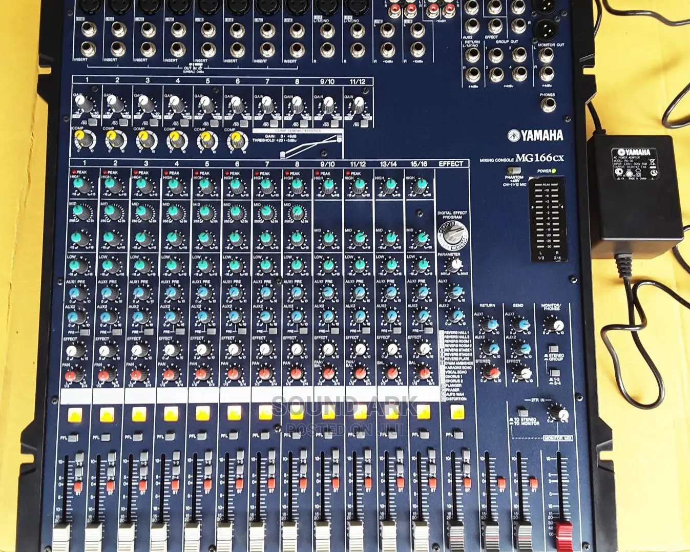 MG16 Live Mixer