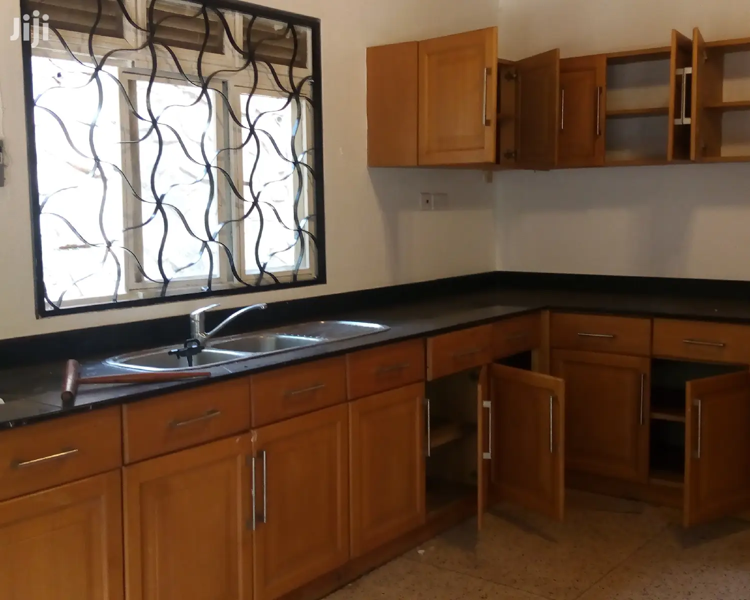 Naguru House Is for Rent