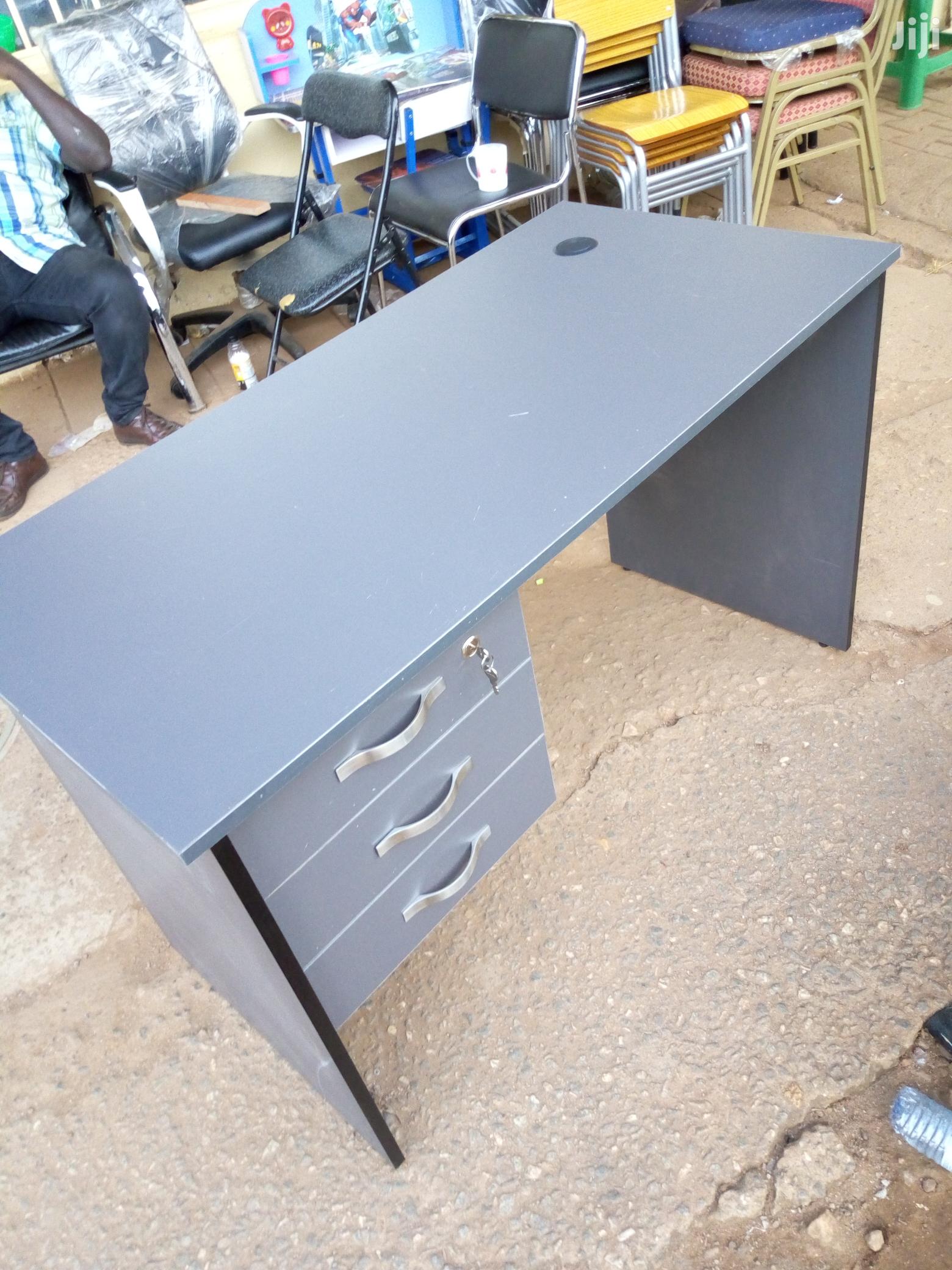 Office Desk 120cm by 70cm