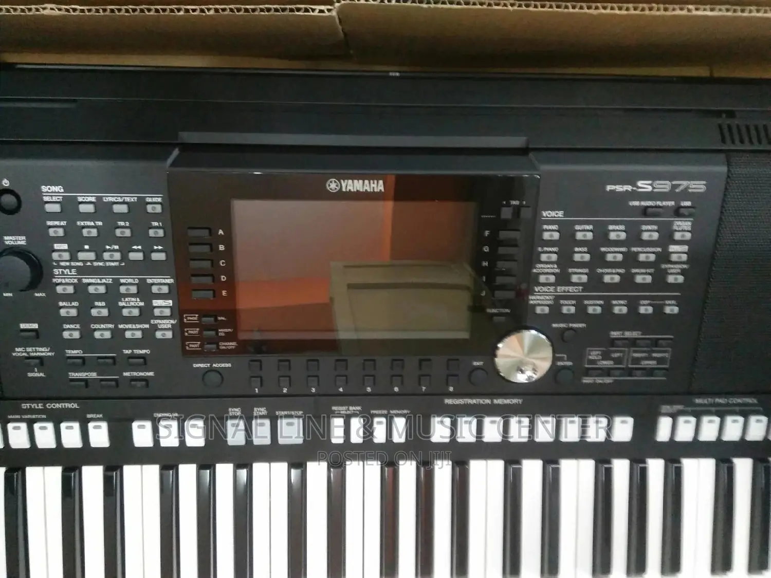Yamaha Keyboard PSR S975 Uk Used or New