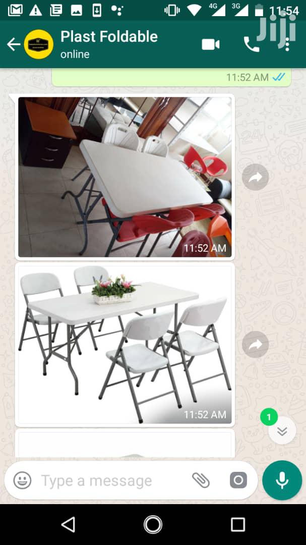 Brand New Plastic Foldable Set 6seaters