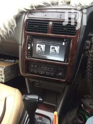 Premio Car Radio