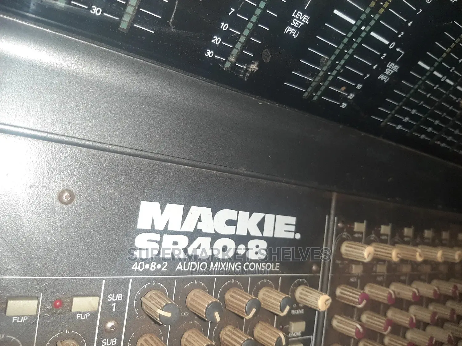 Studio Mixer Mackie SR40.8 On Sale
