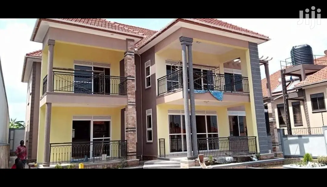 Kisaasi Very Posh Mansion on Sale