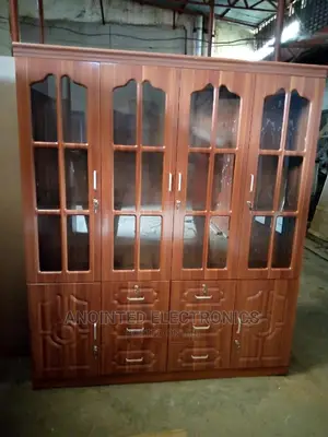 Cupbord Brown