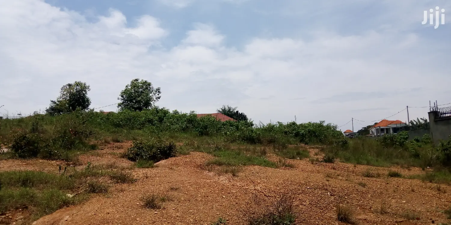 Plot Is for Sale in Kira Mulawa
