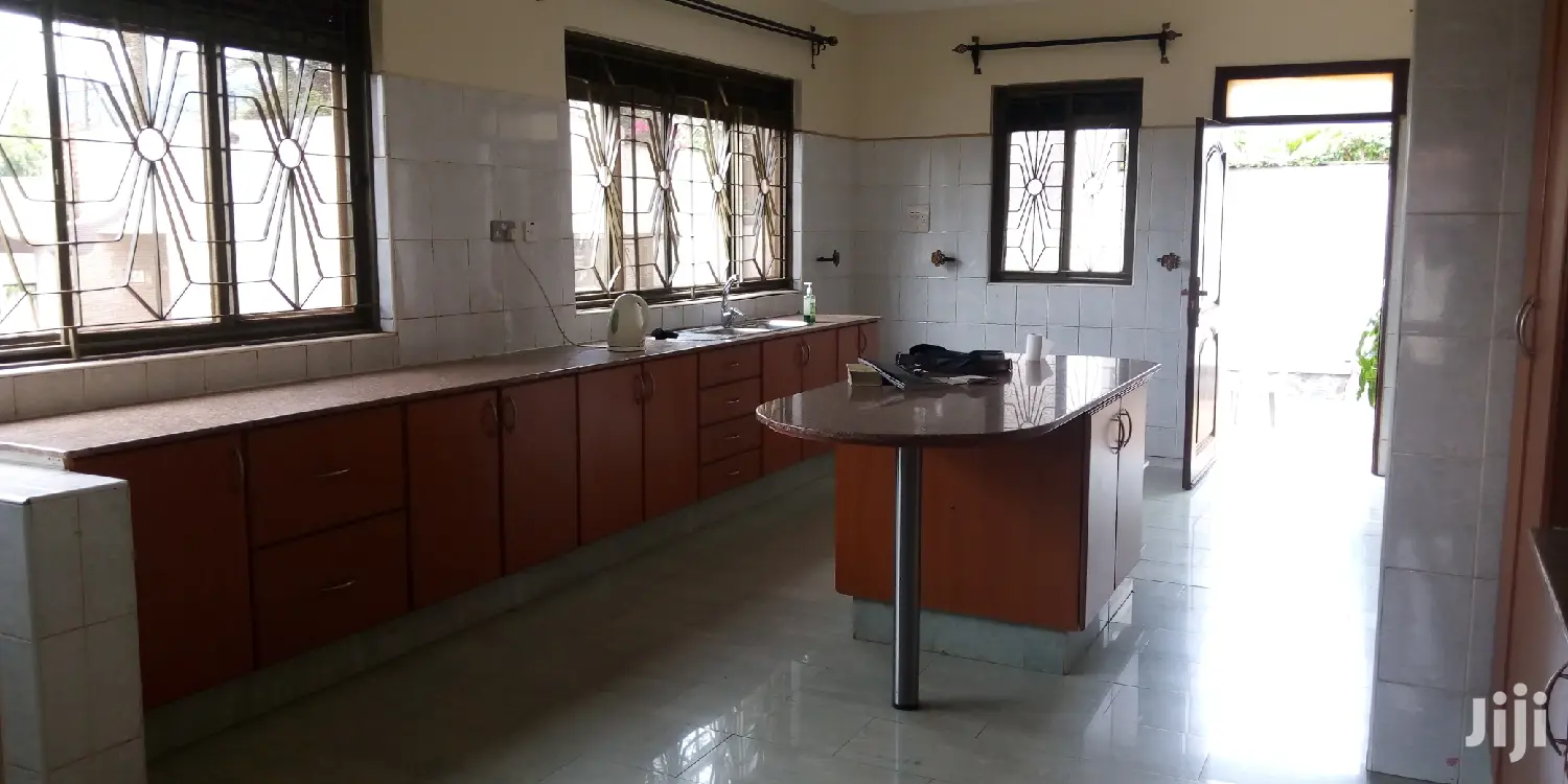 Naguru House Is for Rent