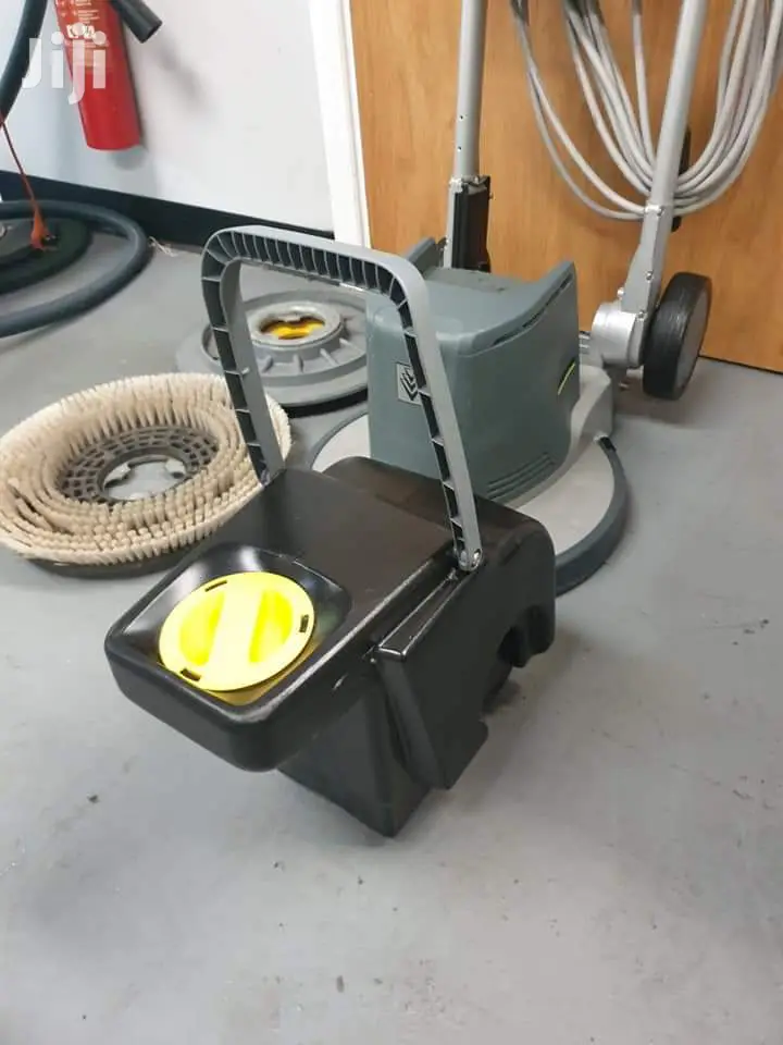 German Karcher Heavy Duty Floor And Carpet Scrubber Machine