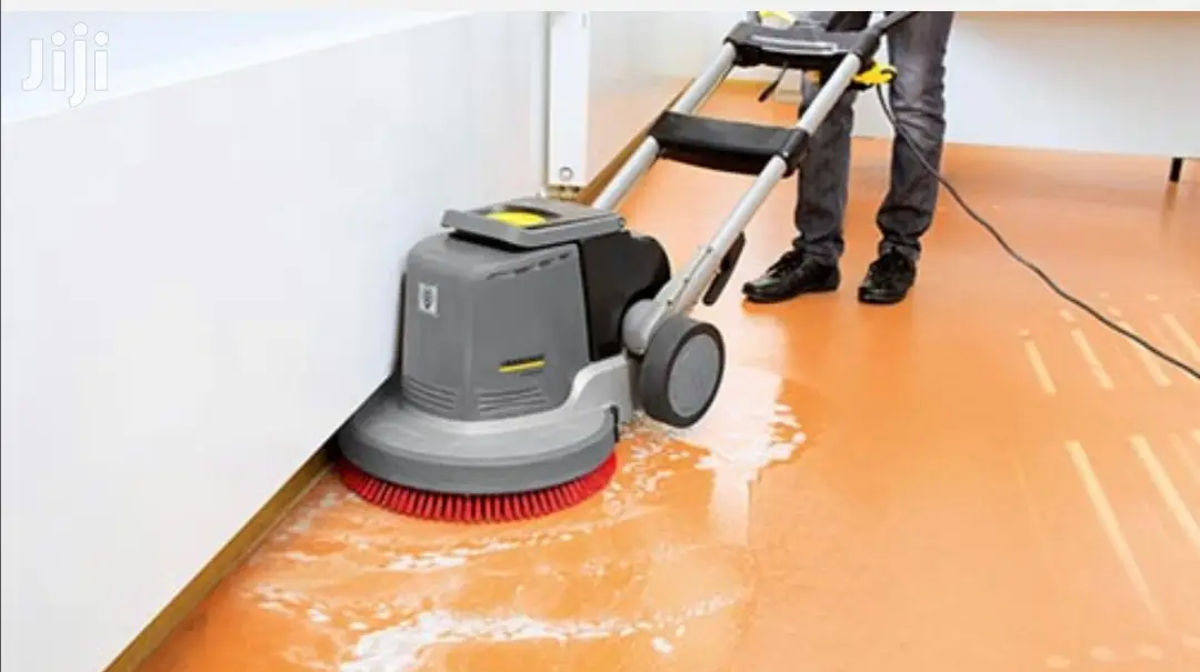 German Karcher Heavy Duty Floor And Carpet Scrubber Machine
