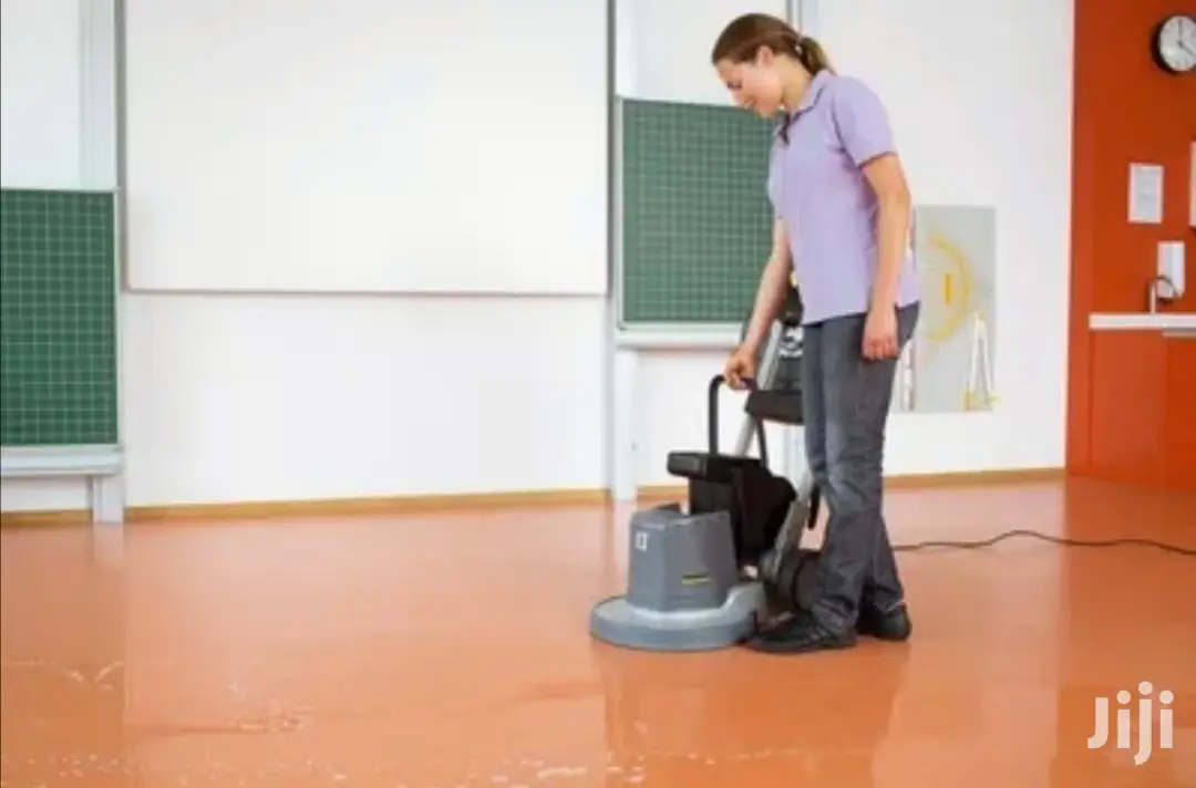 German Karcher Heavy Duty Floor And Carpet Scrubber Machine