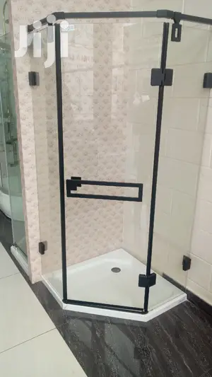 Executive Shower Cabins