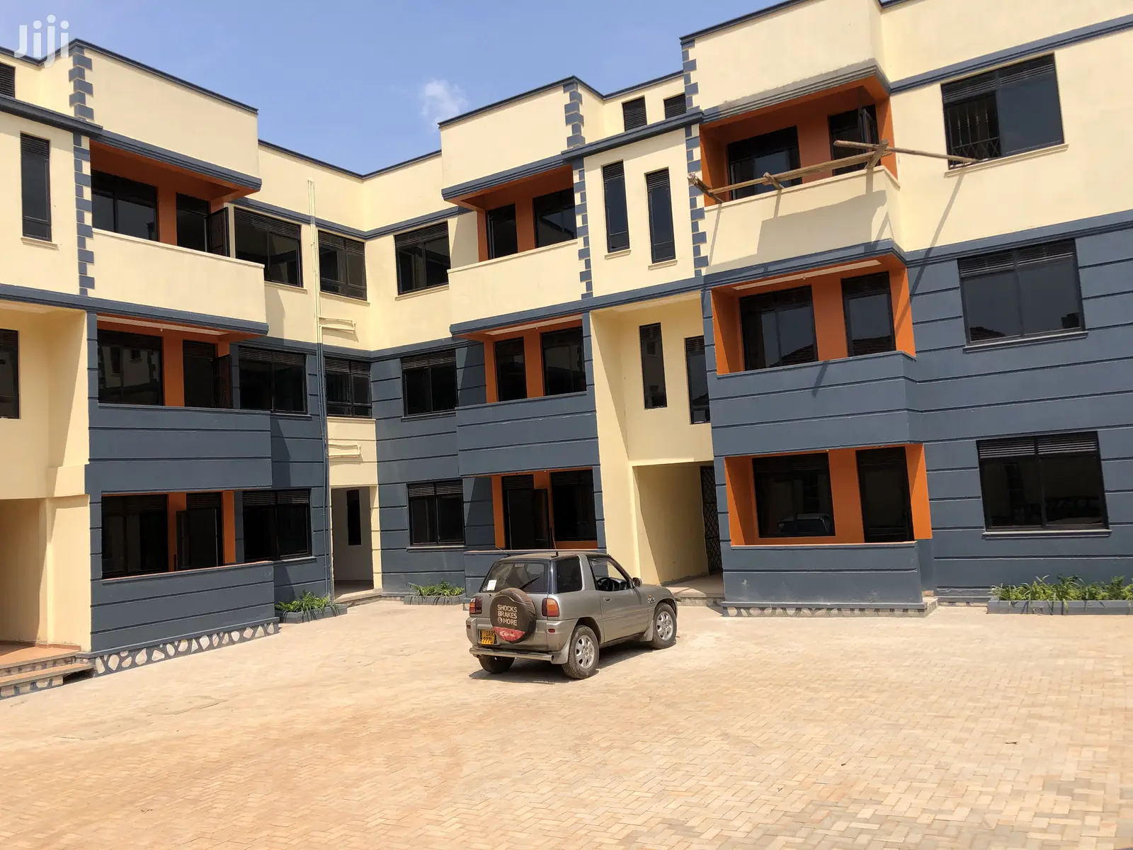 Kira Condominiums in Tarmacked Neighborhood on Sell