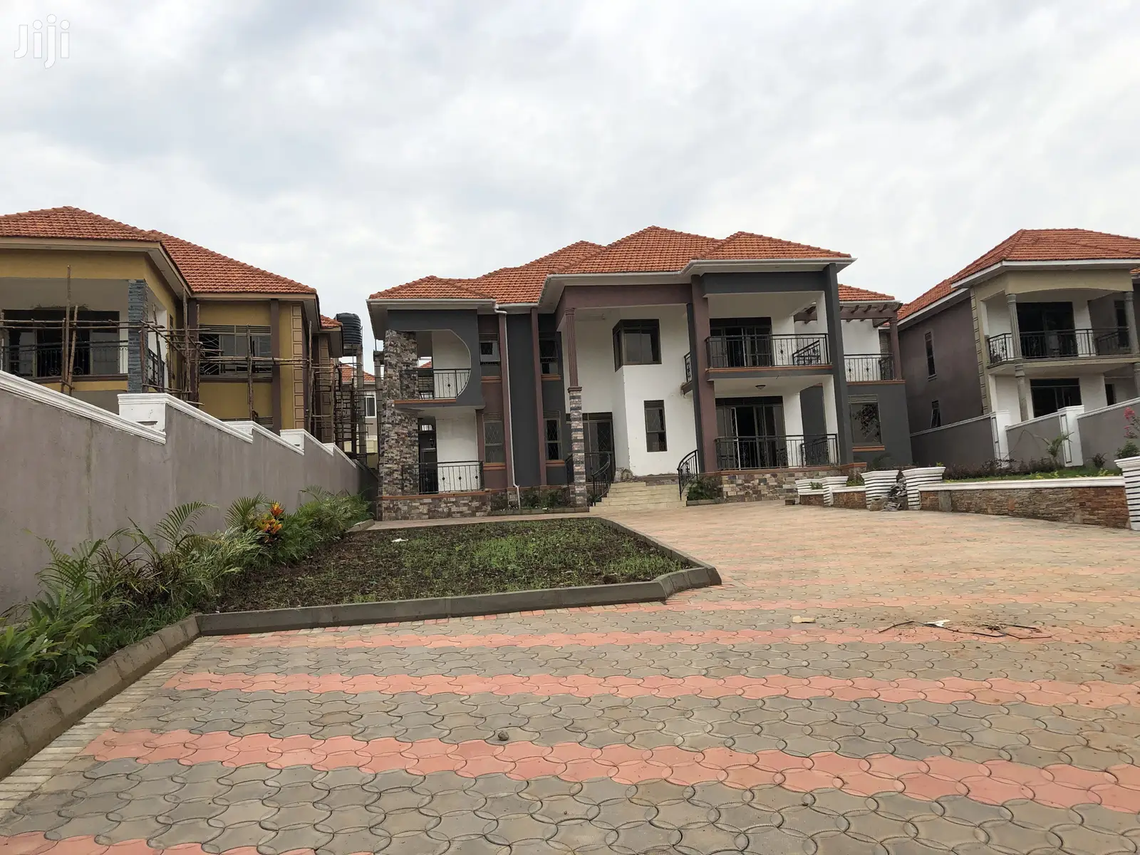 Kiwatule Seven Star Mansion on Sell