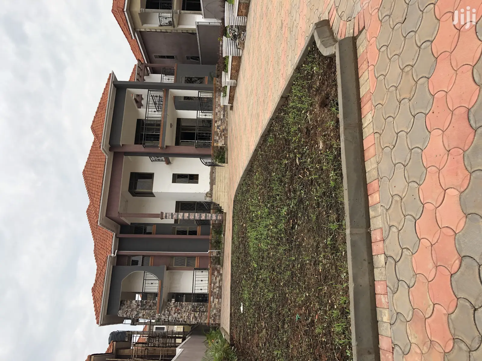 Kiwatule Seven Star Mansion on Sell