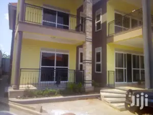 Classic 4 Bedroom Mansion In Kyanja For Sale