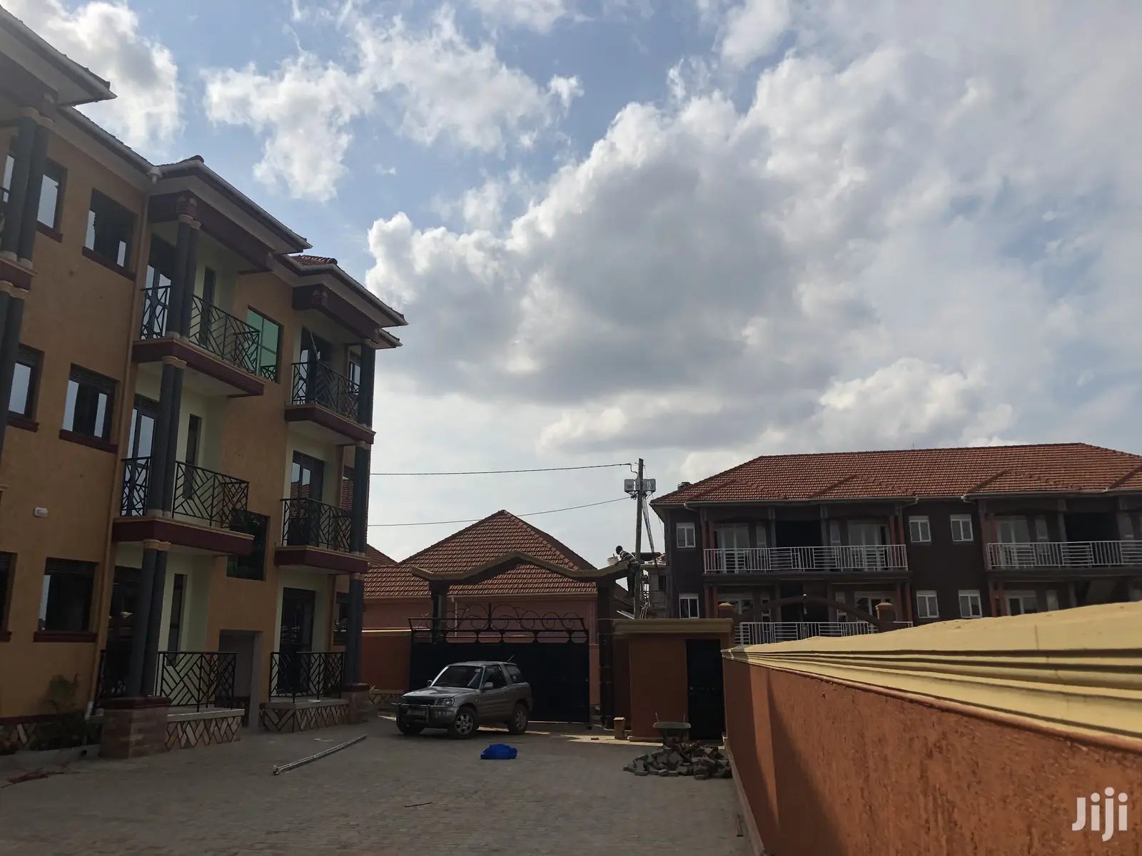 Apartments In Kisaasi For Sell