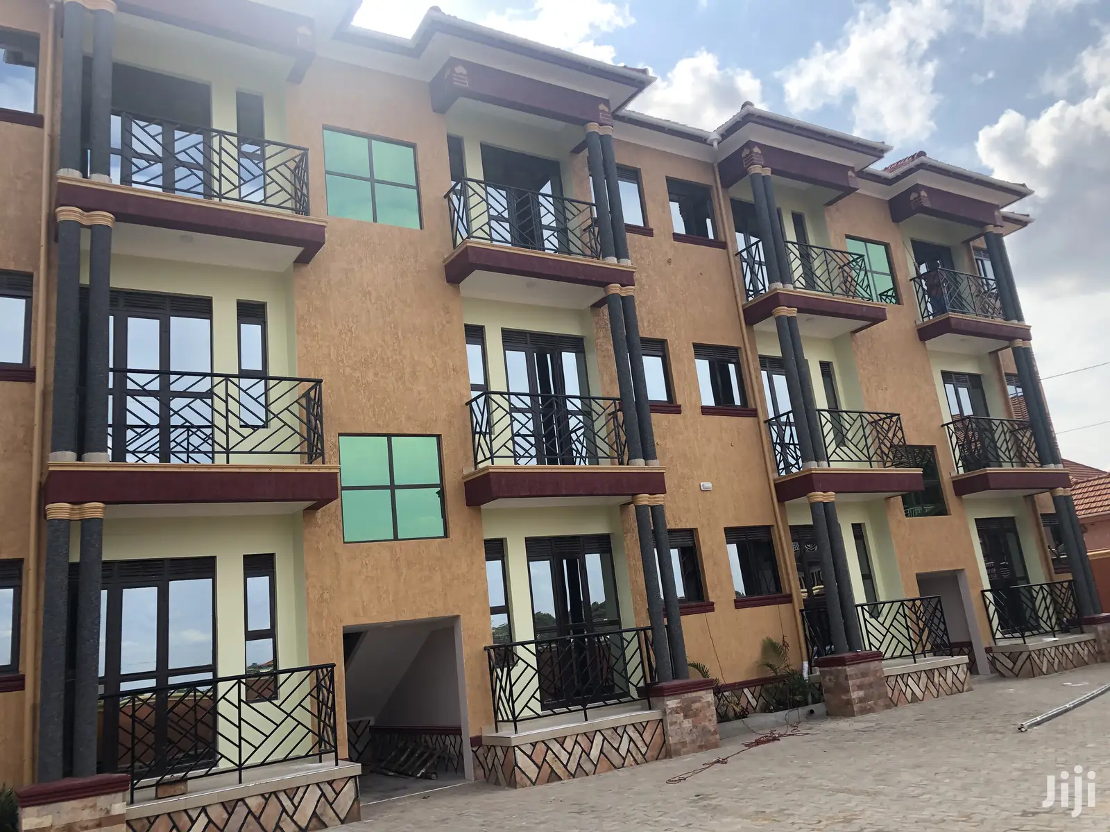 Apartments In Kisaasi For Sell