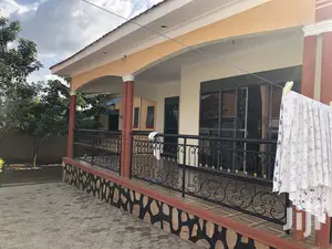 Kira Nice Bungalow on Sell