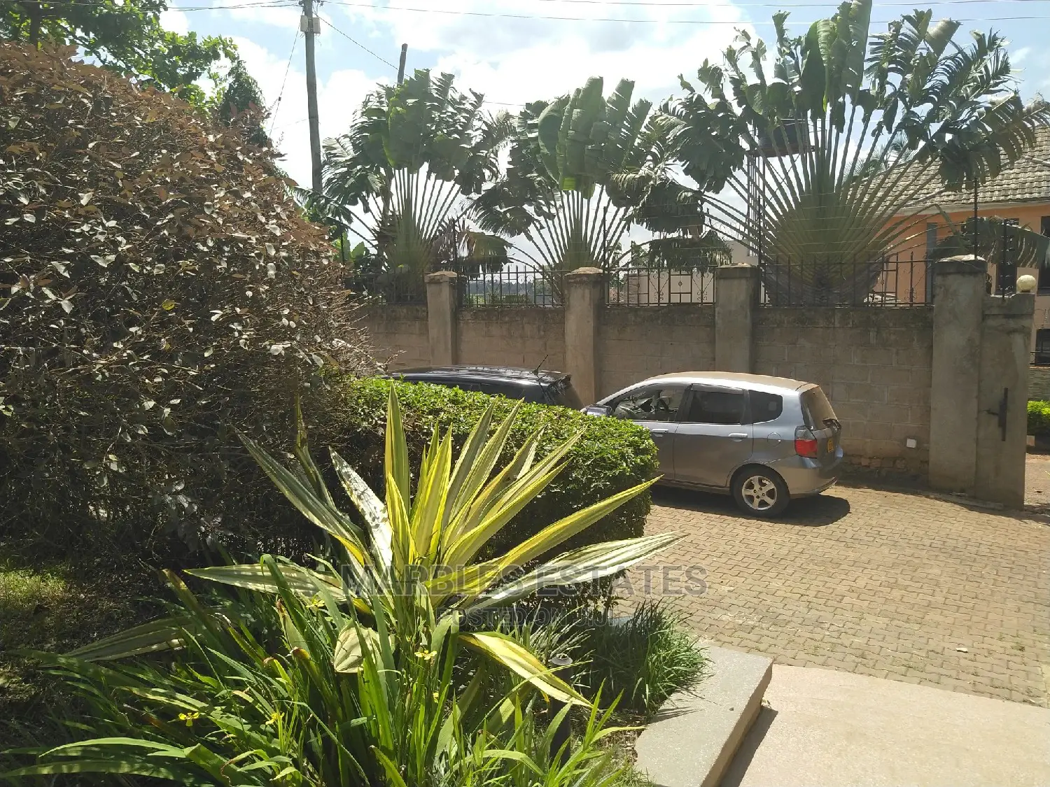 5 Bedroom House For Sale In Butabika