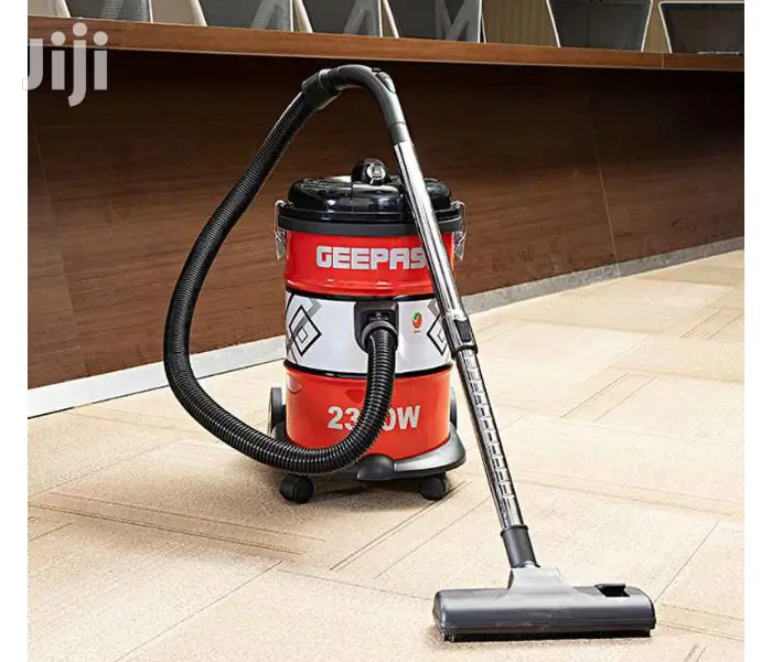 Geepas 21L 2-in-1 Blow And Dry Drum Vacuum Cleaner 2300W
