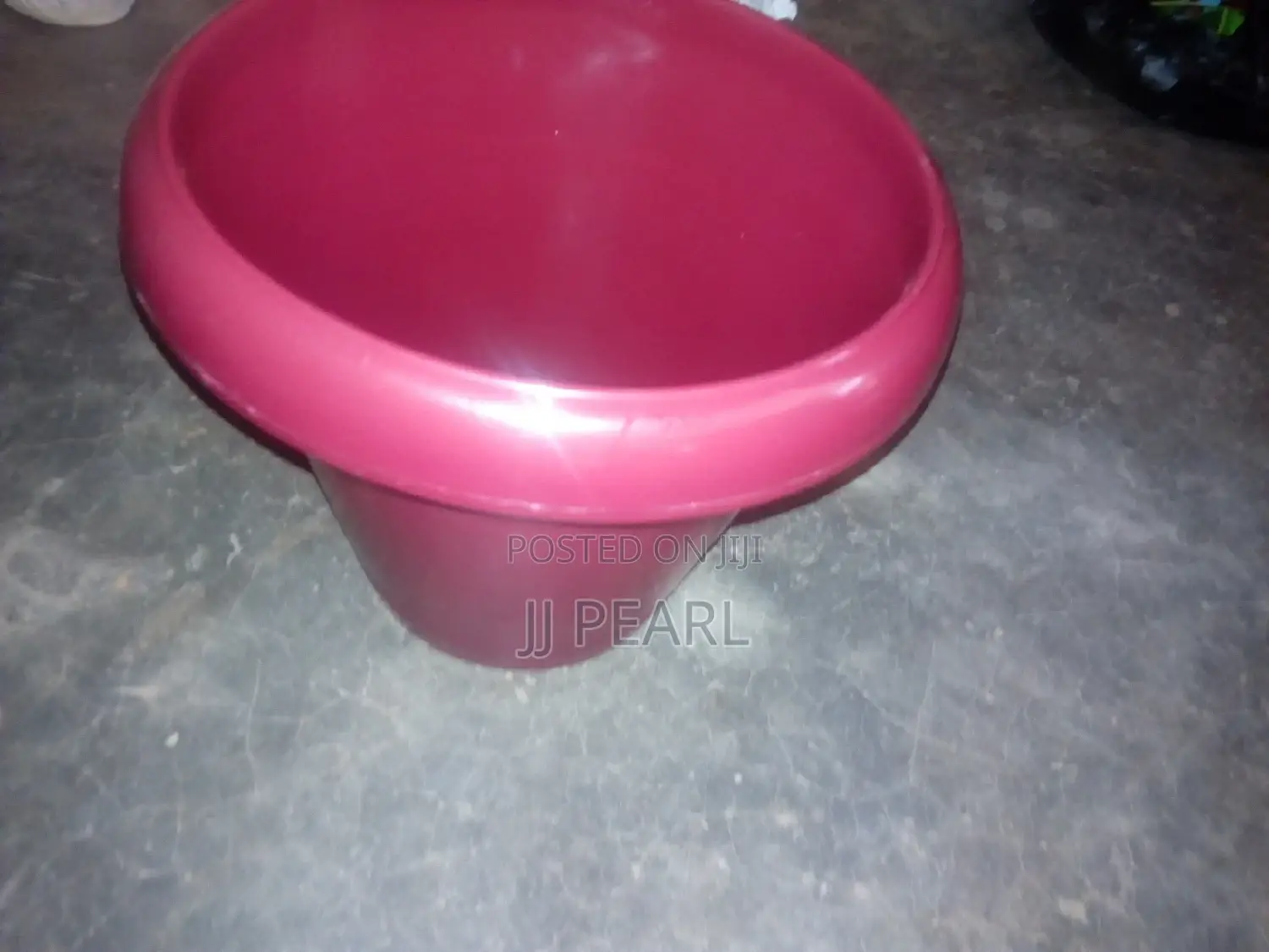 Plastic Round Flower Pots