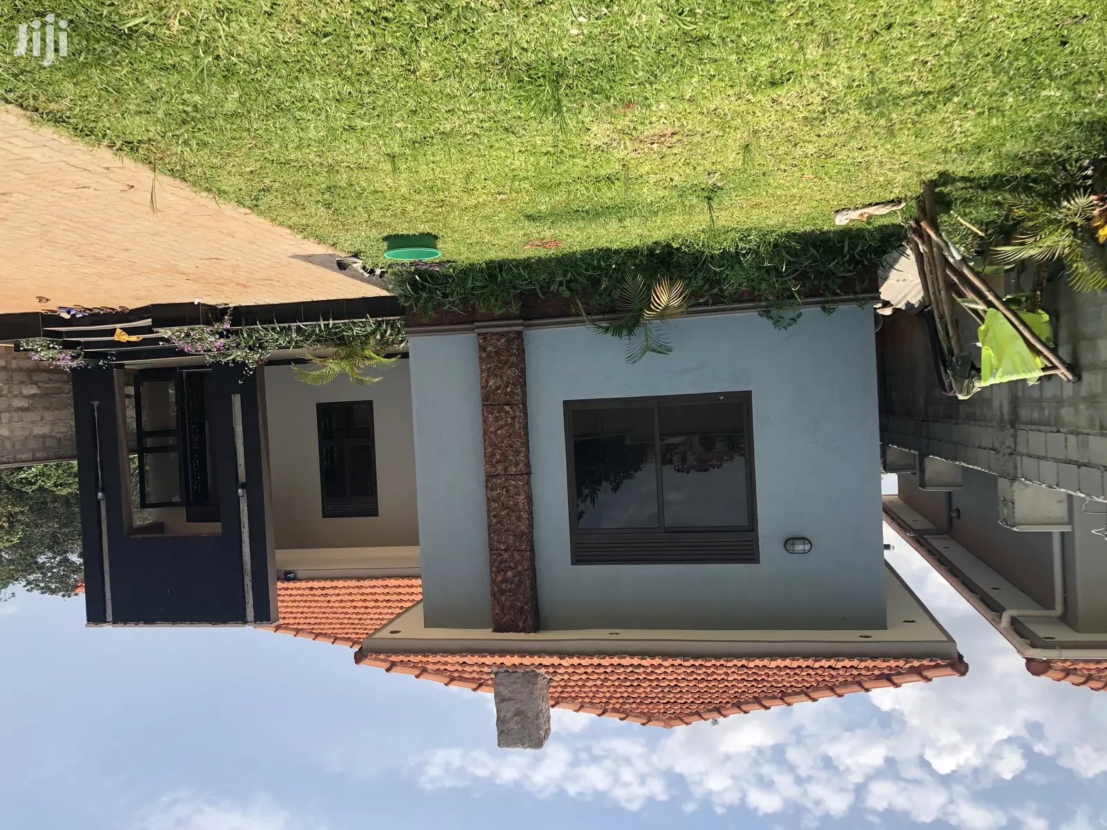 Kiira Pretty Home on Sell