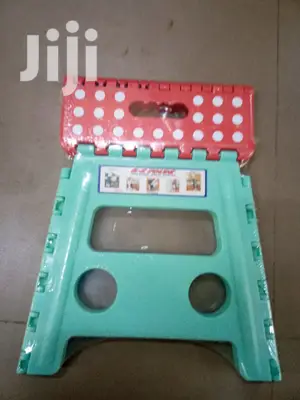 Foldable Sturdy Stool