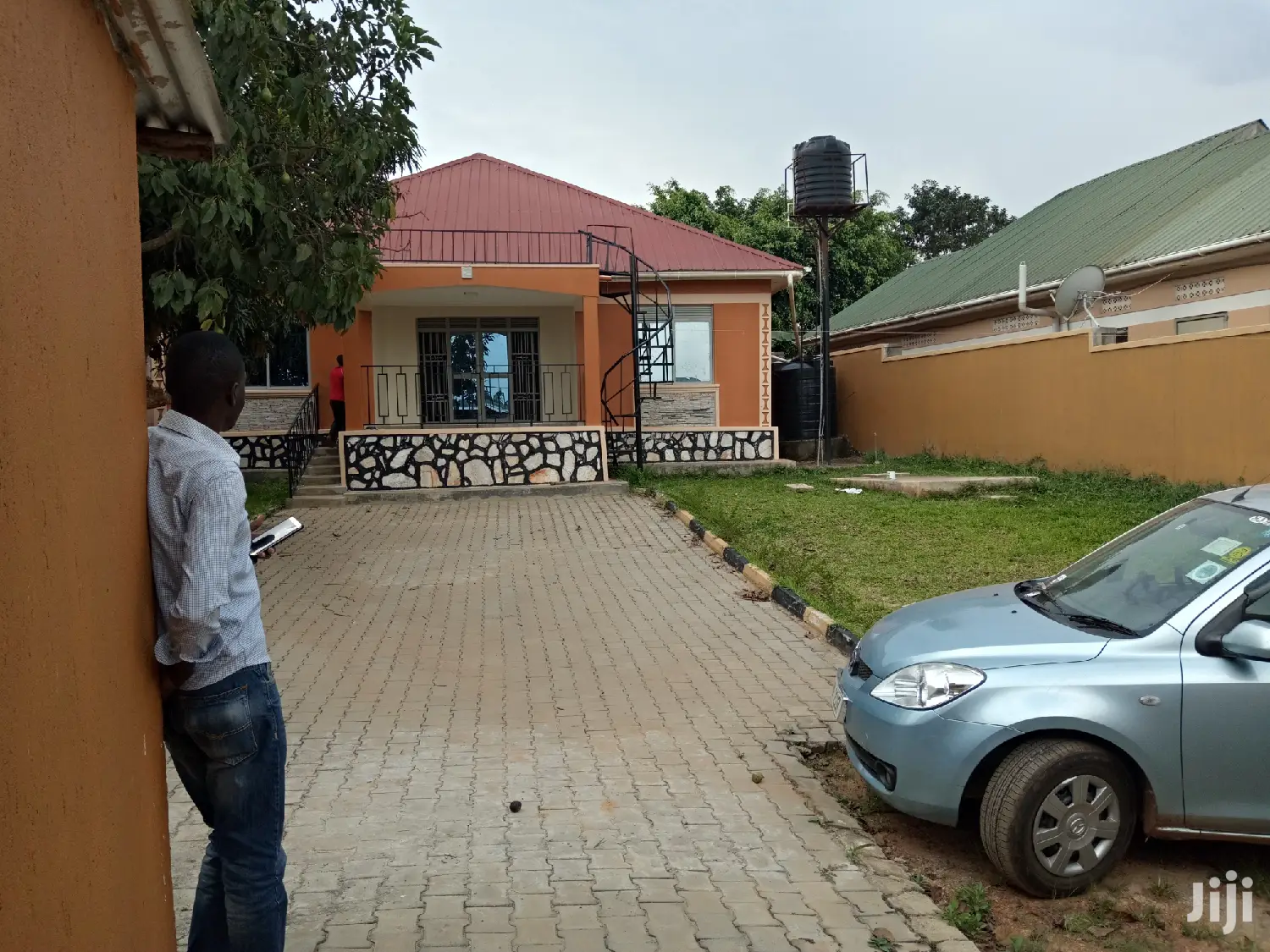 Quick Sell, Namugongo Bungaloo on Market