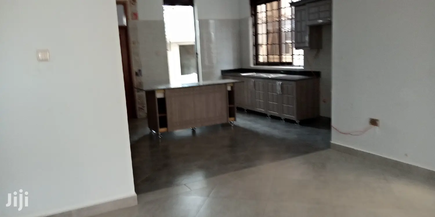 Kira Soon Complete Seven Bedrooms Mansion On Sell
