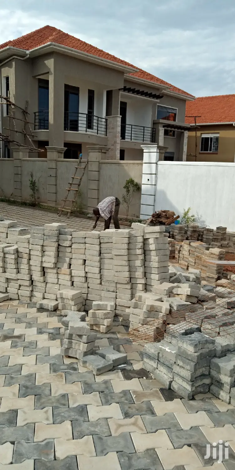Kira Soon Complete Seven Bedrooms Mansion On Sell