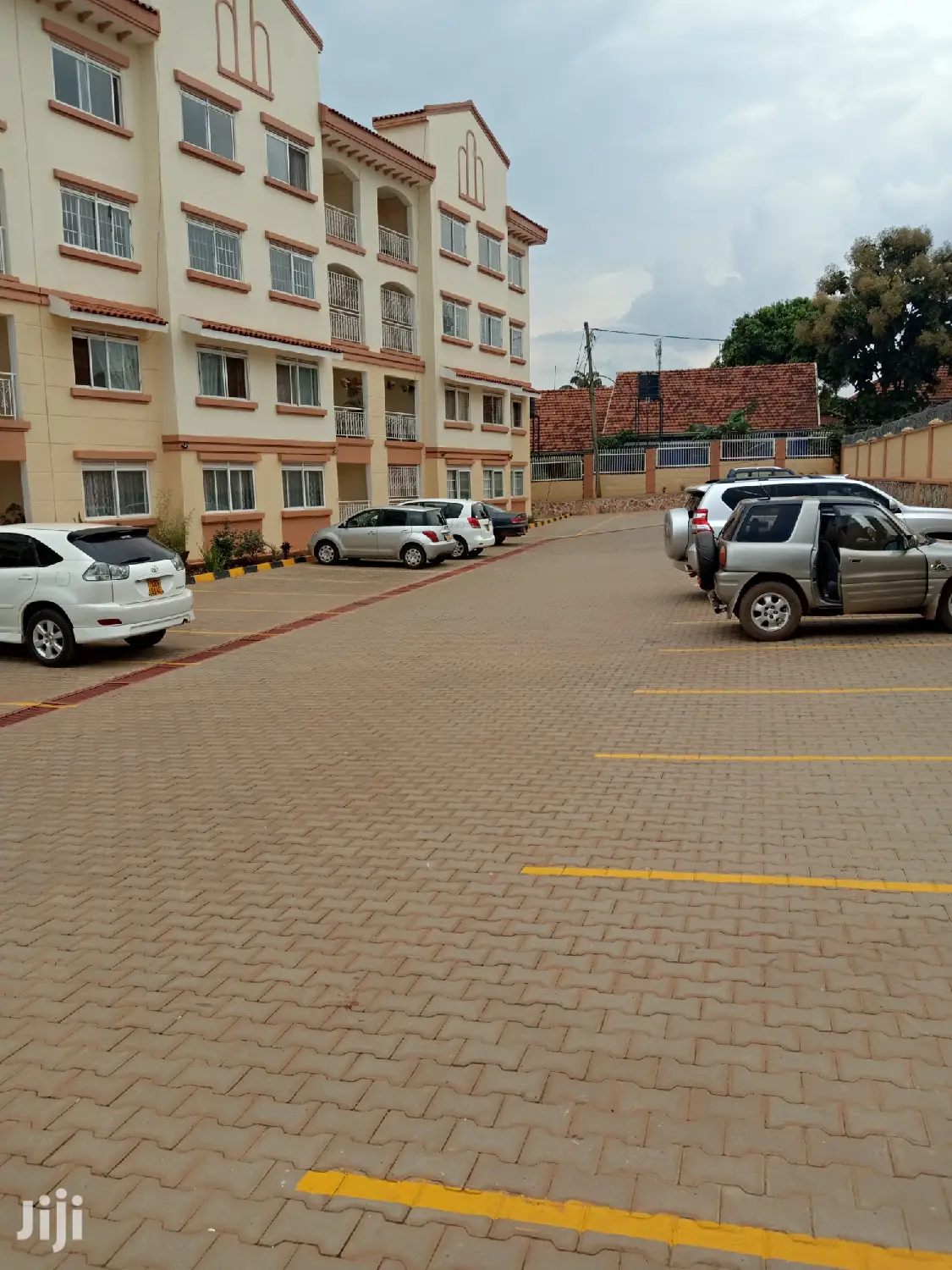 Naalya Condominiums Bybthe Tarmack On Sale