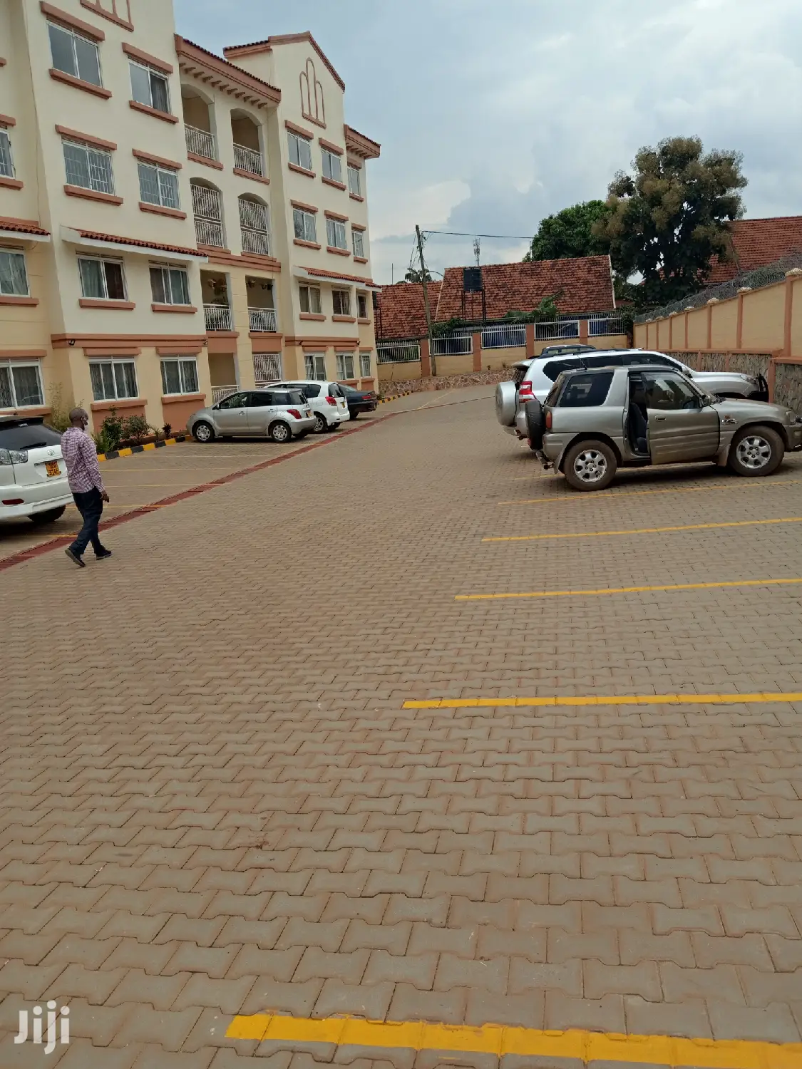 Naalya Condominiums Bybthe Tarmack On Sale