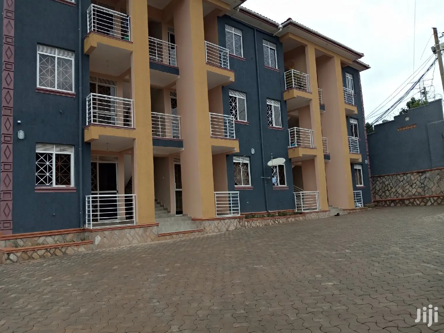Apartments in Kyaliwajjara on Sell