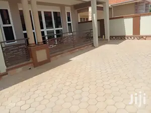 House in Kira for Sell