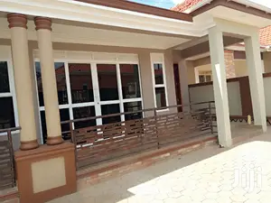House in Kira for Sell