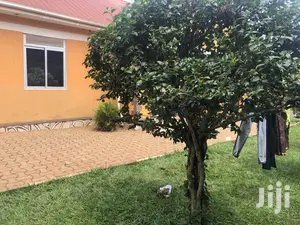 Bweyogerere Buto Four Unit 3bedroom Rentals on Sell