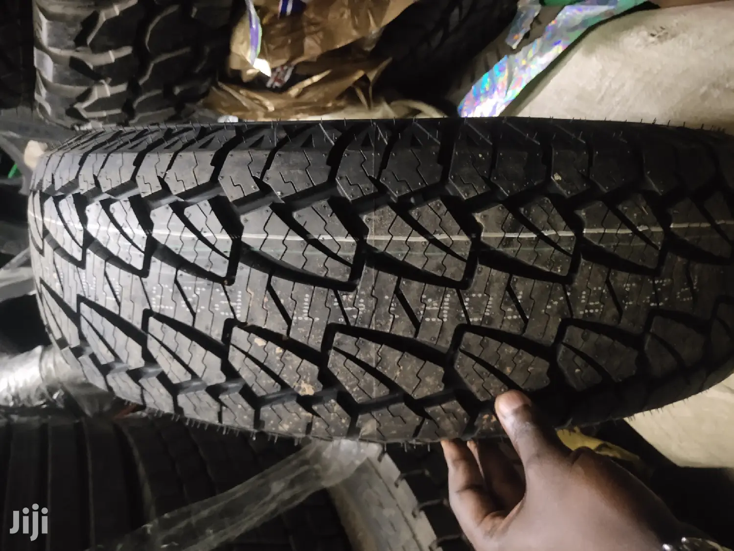 215/70R16 Kapsen