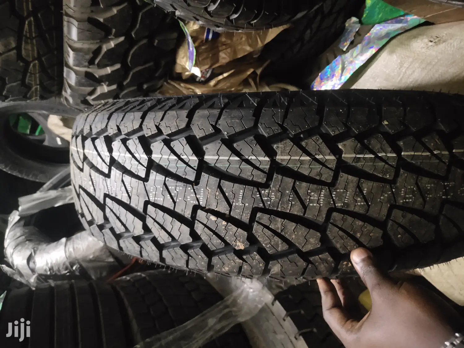 215/70R16 Kapsen