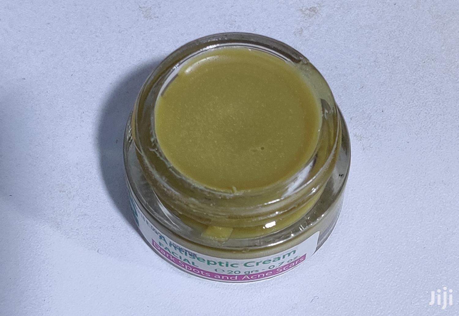 Pharmaderm S.O.S Zero Acne Antiseptic Facial Cream in Central Division