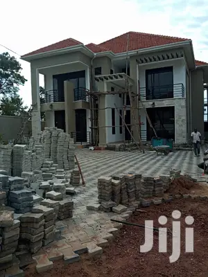 Kiira Seven Bedrooms Mansion On Sell